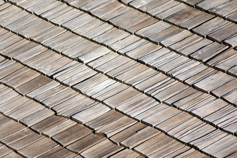 Signs It’s Time For A Wood Shake Roof Replacement